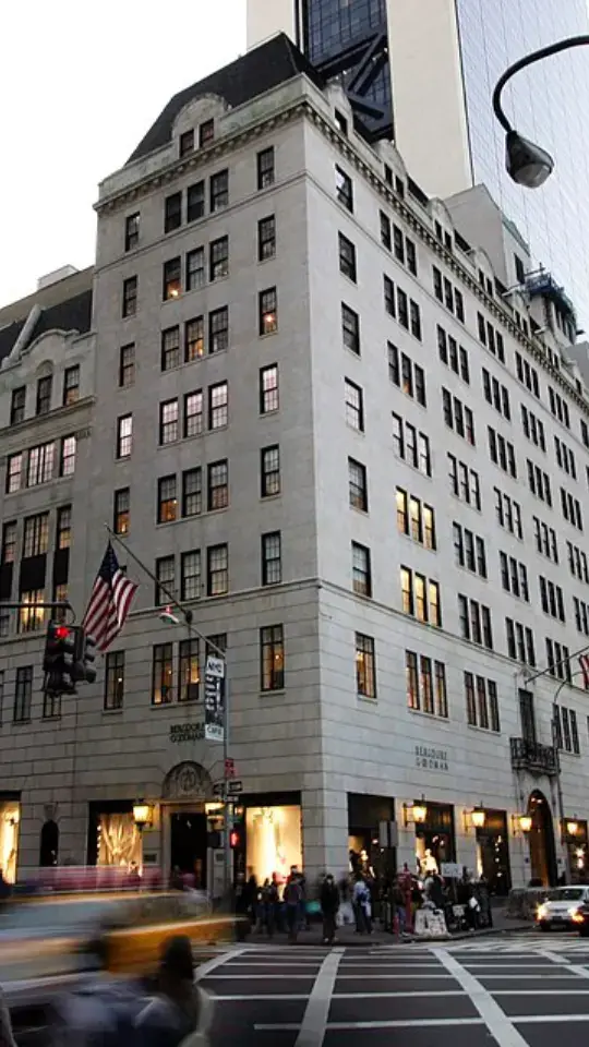 CHAIRISH Takes Over Bergdorf Goodman!